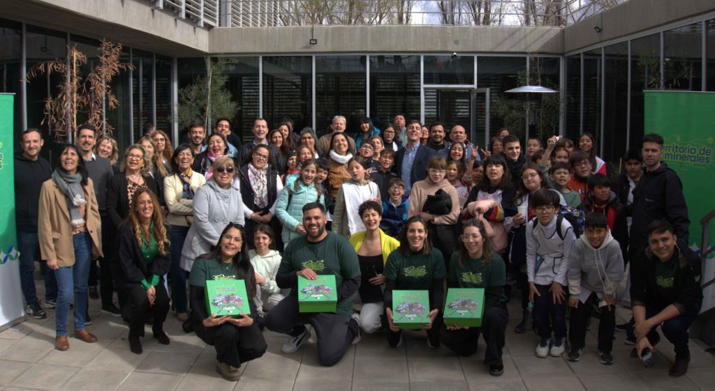 “Territorio de Minerales”: minería y educación en aulas rionegrinas