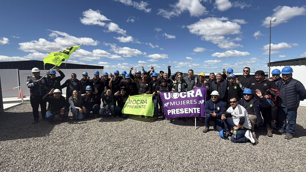 Ocho de cada diez trabajadores del oleoducto VMOS son de Río Negro